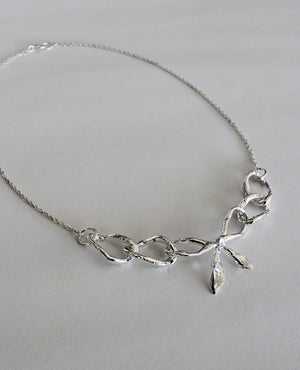 BOW REALIS // silver necklace - ORA-C jewelry - handmade jewelry by Montreal based independent designer Caroline Pham