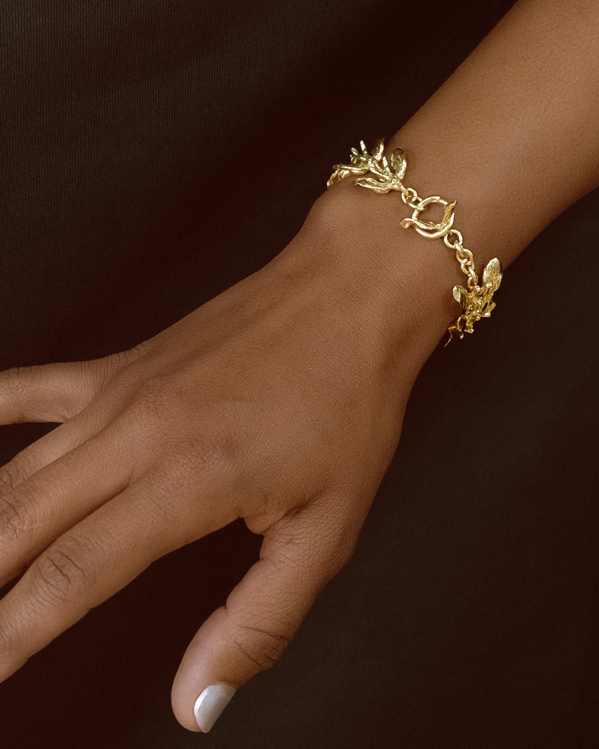 HOLLY SPINE // golden bracelet