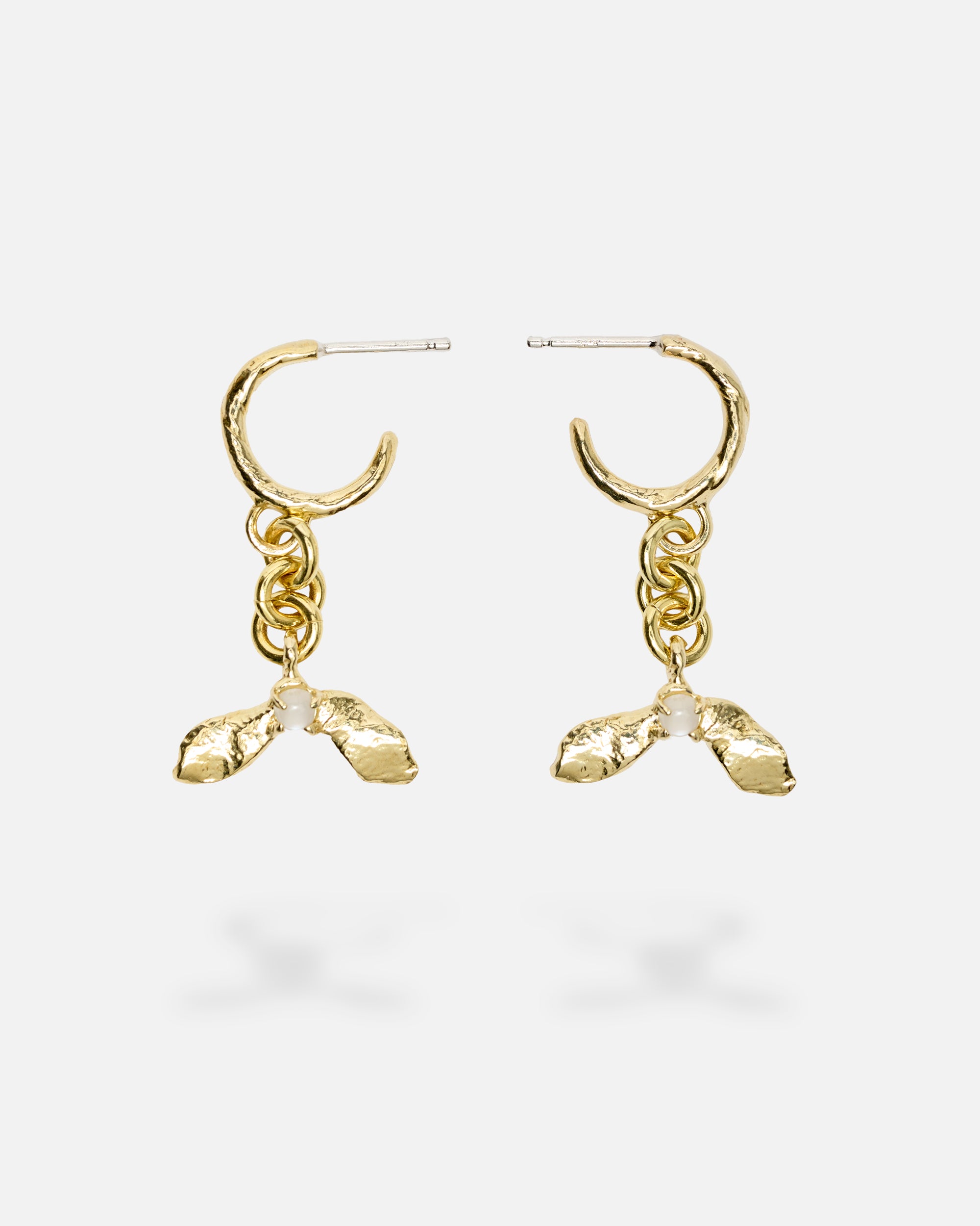 DANDY DROP // golden earrings