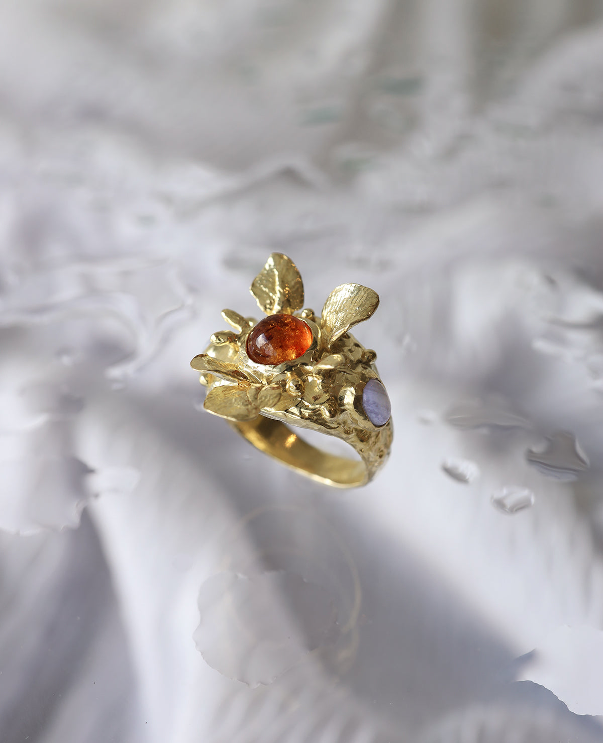 Add A Touch Of Gold To Your Kameleon Rings With This Tibetan Brass Jewelpop Charm From FashionistaTouch. So Pretty!
