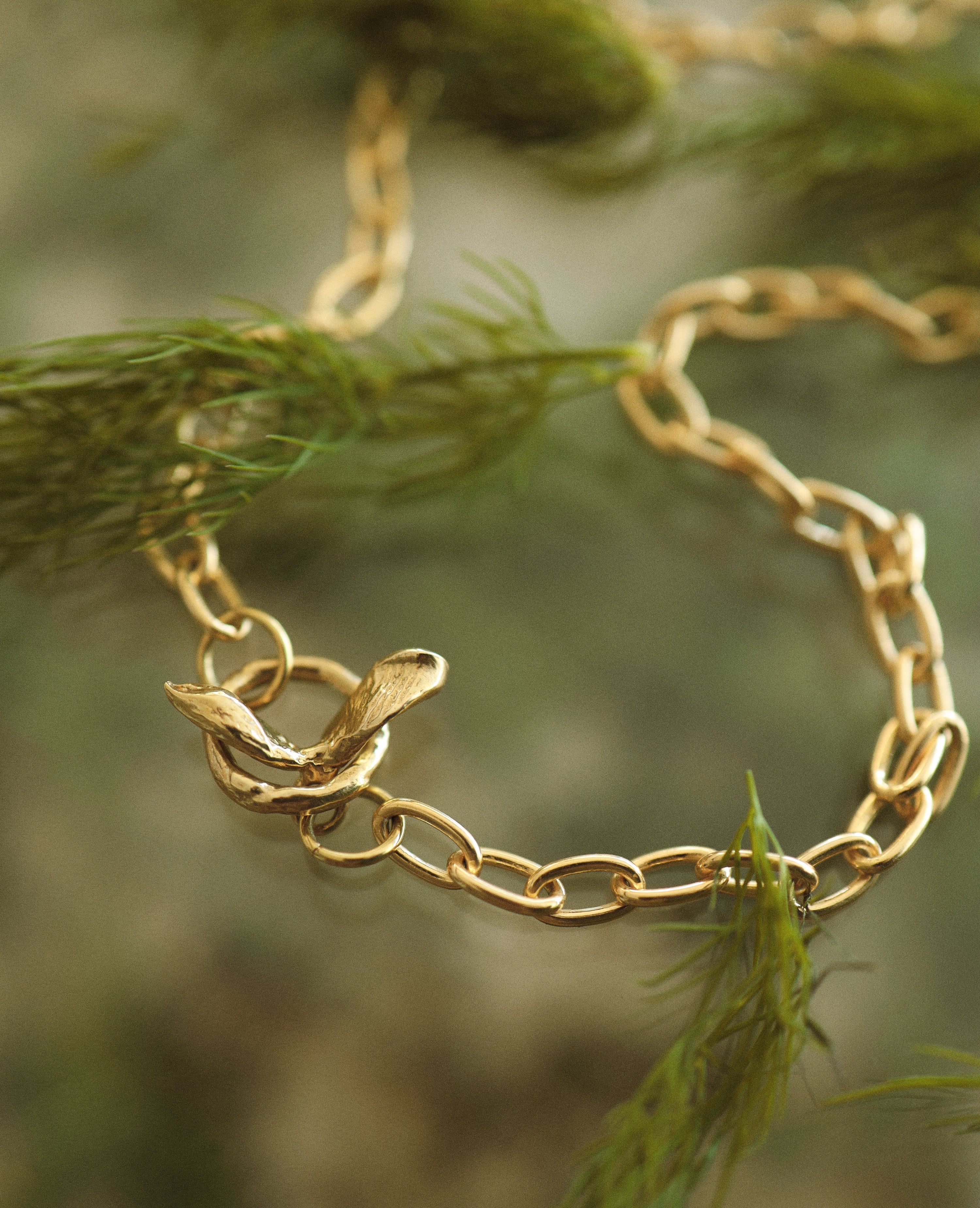 OLEANDER MEDALLION // golden necklace - ORA-C jewelry - handmade jewelry by Montreal based independent designer Caroline Pham